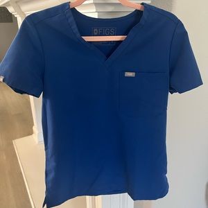 Figs XS Winning Blue Catarina™ One-Pocket Scrub Top.